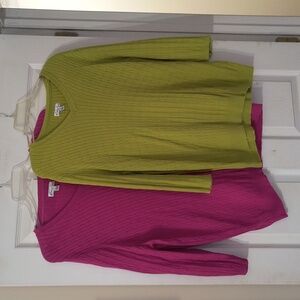💕💕2 sweaters , Kim Rogers